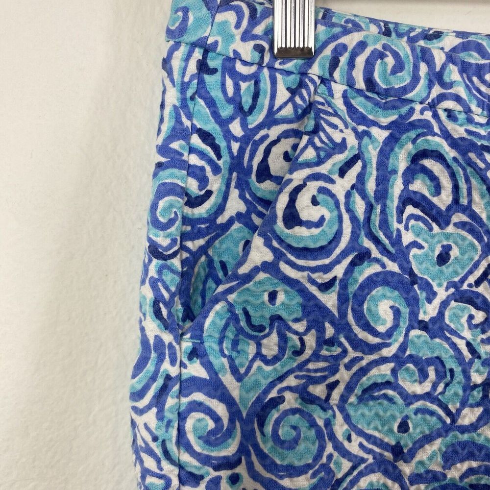 Lilly Pulitzer Women's Sz 4 Shorts Adie Chasing Tail Blue Fish Beach 100% Cotton - Picture 3 of 8